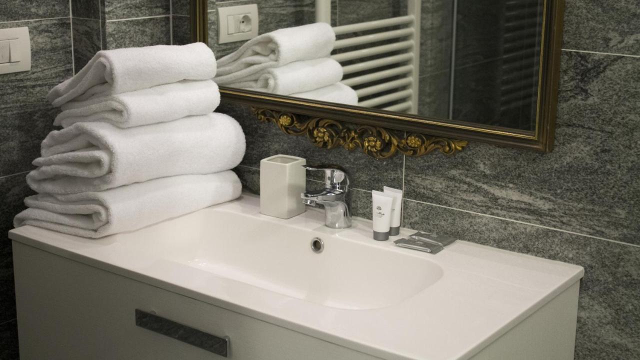 Aiello Suites Executive Милан Экстерьер фото